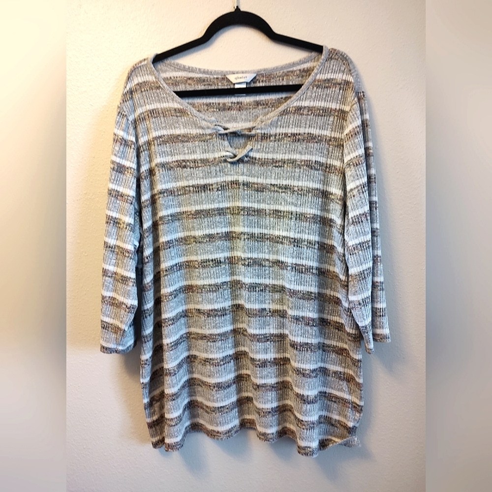 CJ BANKS Sz 2X Gray, White, & Multi striped top
